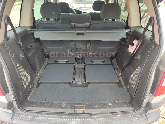 Sahibinden Opel Zafira 1.6 Elegance 2004 Model