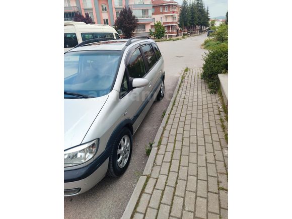 Sahibinden Opel Zafira 1.6 Elegance 2004 Model