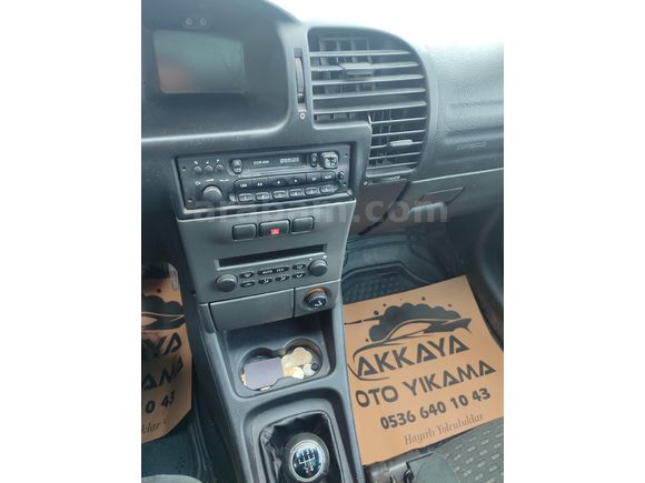 Sahibinden Opel Zafira 1.6 Elegance 2004 Model
