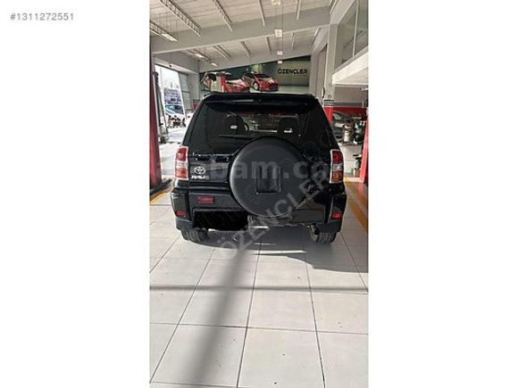 ÖZENÇLERDEN-DEĞIŞENSIZ-BAKIMLI-OTOMATİK-RAV4