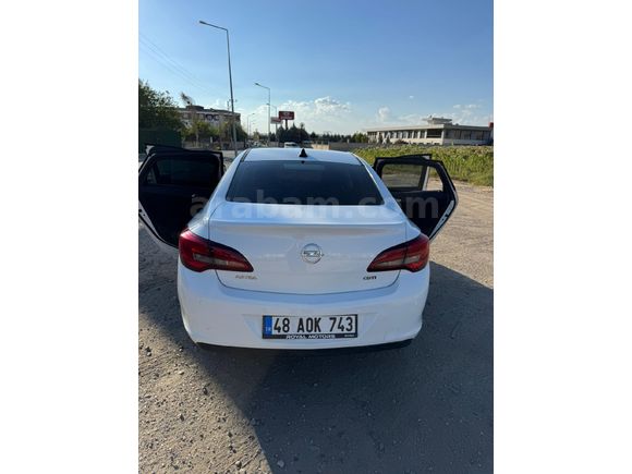 Sahibinden Opel Astra 1.6 CDTI Edition 2017 Model  228.000 km Beyaz