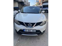 Sahibinden Nissan Qashqai 1.6 dCi Platinum Premium Pack 2015 Model 