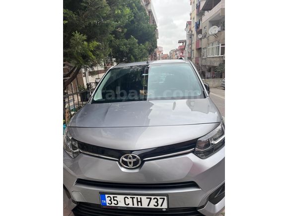 Sahibinden Toyota Proace City 1.5 D Passion X-Pack 2023 Model  50.000 km Gri