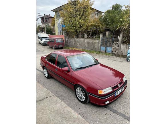 Sahibinden Opel Vectra 1.8 GL 1992 Model 