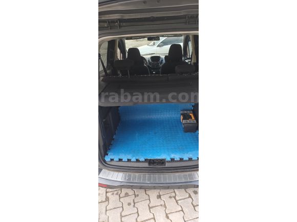 Sahibinden Ford Tourneo Courier 1.5 TDCi Titanium Plus 2018 Model