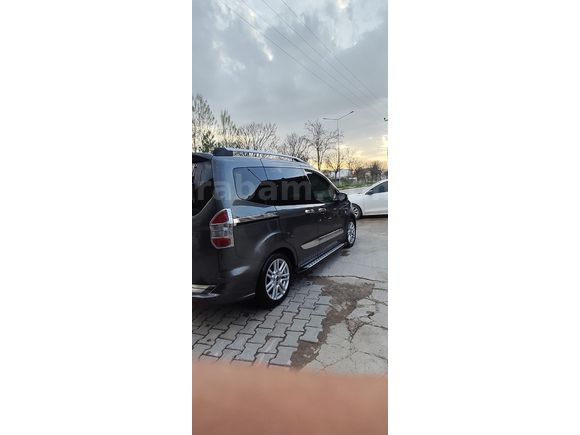 Sahibinden Ford Tourneo Courier 1.5 TDCi Titanium Plus 2018 Model
