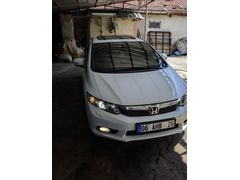 Sahibinden Honda Civic 1.6i VTEC Eco Elegance 2012 Model