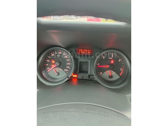 Sahibinden Renault Megane 1.5 dCi Authentique 2005 Model
