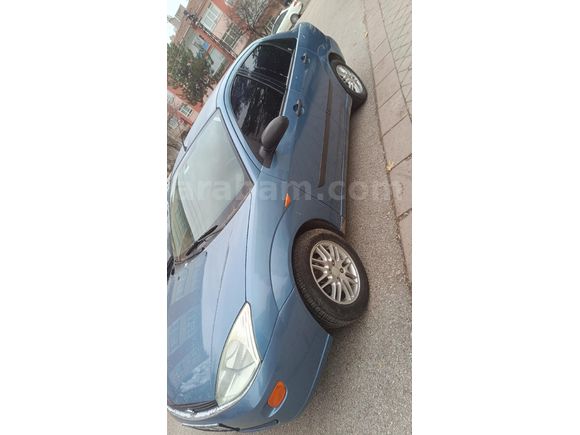 Sahibinden Ford Focus 1.6 Ghia 2002 Model