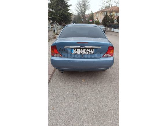 Sahibinden Ford Focus 1.6 Ghia 2002 Model