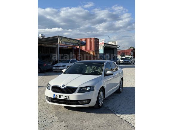 Cam tavanlı düşük km dolular dolusu 