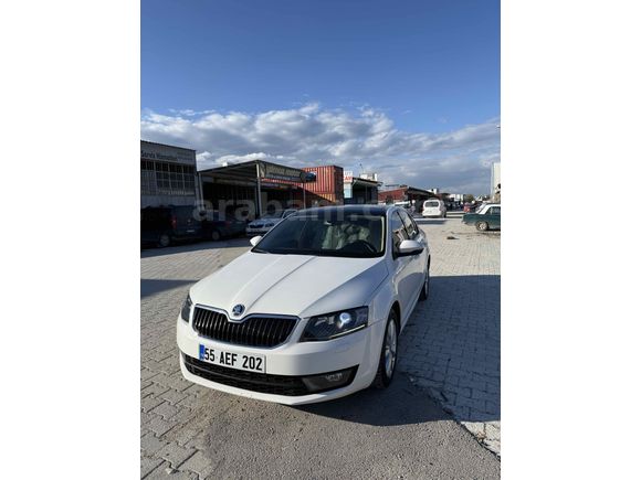 Cam tavanlı düşük km dolular dolusu 