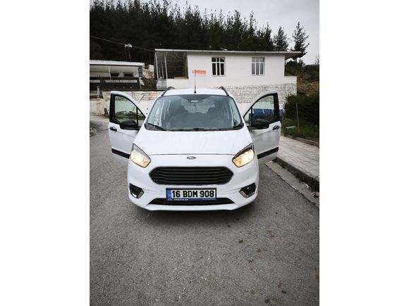 Sahibinden Ford Tourneo Courier ful servis bakımlı