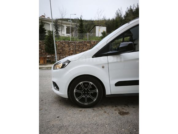 Sahibinden Ford Tourneo Courier ful servis bakımlı