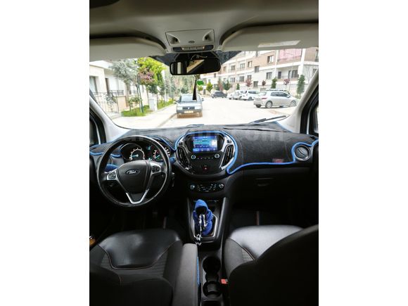 Sahibinden Ford Tourneo Courier ful servis bakımlı