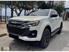 ~BEYAZ~ 8000 KM'DE 20 KDV'Lİ BOYASIZ İLK ELDEN V-CROSS
