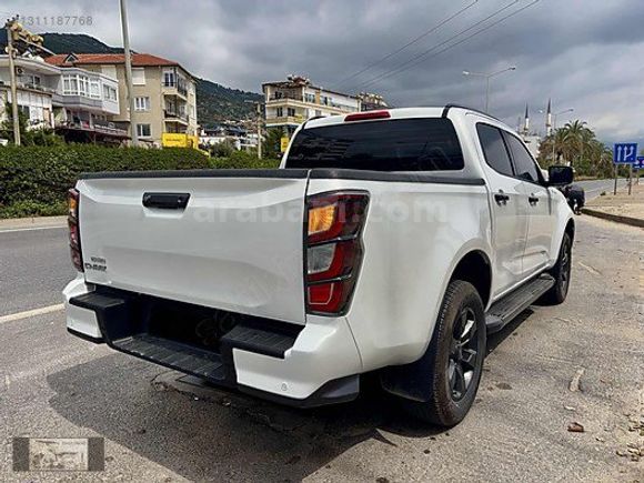 ~BEYAZ~ 8000 KM'DE 20 KDV'Lİ BOYASIZ İLK ELDEN V-CROSS