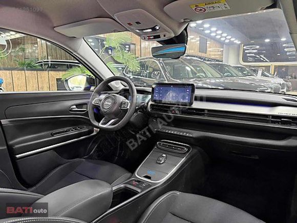 2023 JEEP AVENGER ELEKTİRİK HATASIZ BOYASIZ TRAMERSİZ !!!