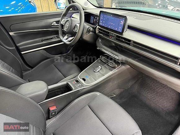 2023 JEEP AVENGER ELEKTİRİK HATASIZ BOYASIZ TRAMERSİZ !!!