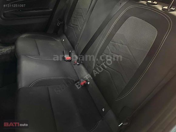 2023 JEEP AVENGER ELEKTİRİK HATASIZ BOYASIZ TRAMERSİZ !!!