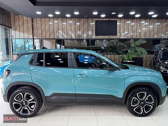 2023 JEEP AVENGER ELEKTİRİK HATASIZ BOYASIZ TRAMERSİZ !!!