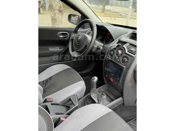 Sahibinden Renault Megane 1.4 Authentique 2004 Model 
