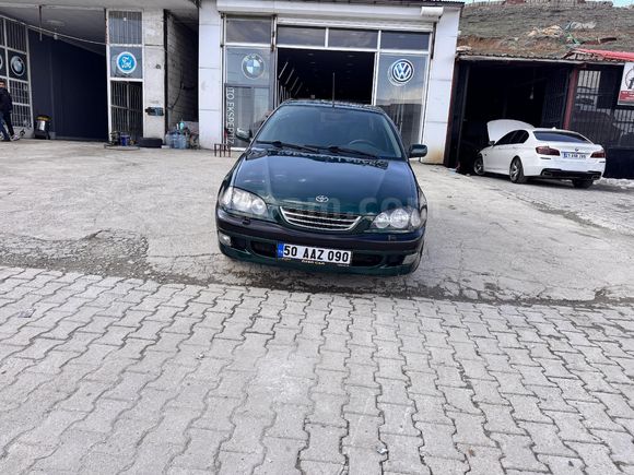 Sahibinden Toyota Avensis 2.0 Sol 1999 Model