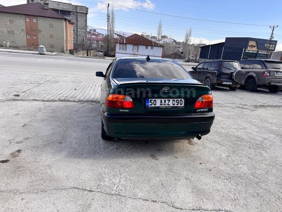 Sahibinden Toyota Avensis 2.0 Sol 1999 Model