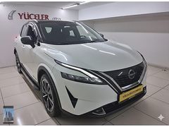 YÜCELER OTODAN 2023 MODEL NİSSAN QASHGAİ CAM TAVAN HATASIZ