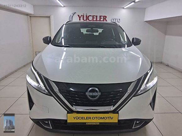 YÜCELER OTODAN 2023 MODEL NİSSAN QASHGAİ CAM TAVAN HATASIZ