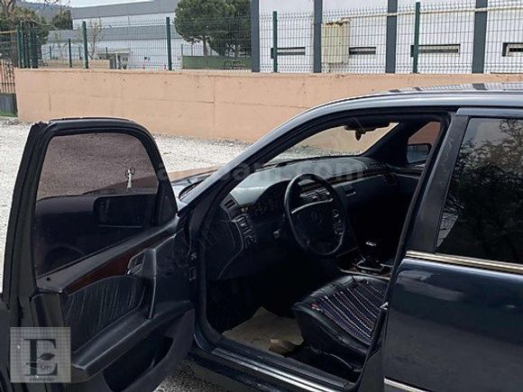 ŞEN OTOMOTİV'den MERCEDES-BENZ E200 VİZE YENİ