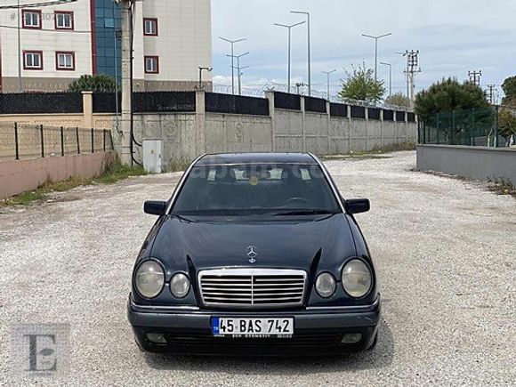 ŞEN OTOMOTİV'den MERCEDES-BENZ E200 VİZE YENİ