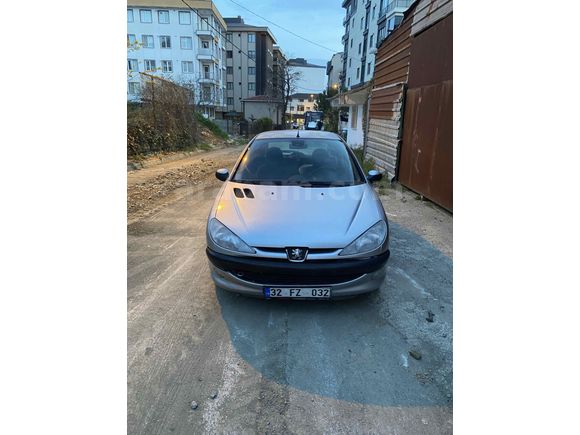 Sahibinden Peugeot 206 1.6 XT 2006 Model 
