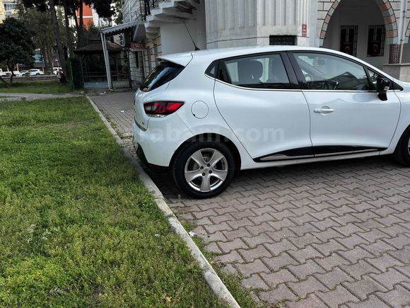 Galeriden Renault Clio 1.5 dCi Touch 2013 Model Antalya