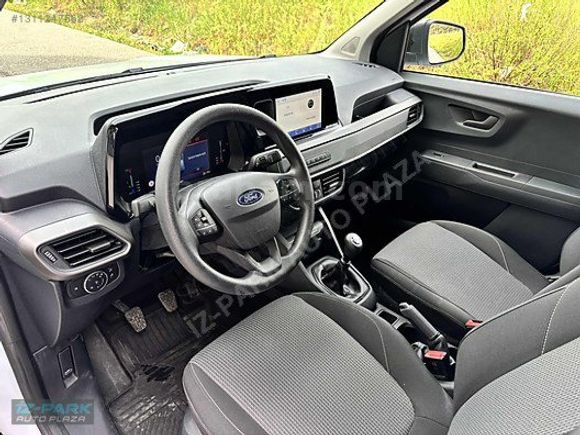 İZ-PARK AUTO 2025 TRANSİT COURİER 1.5 TREND .13.000 HATASIZ KDV