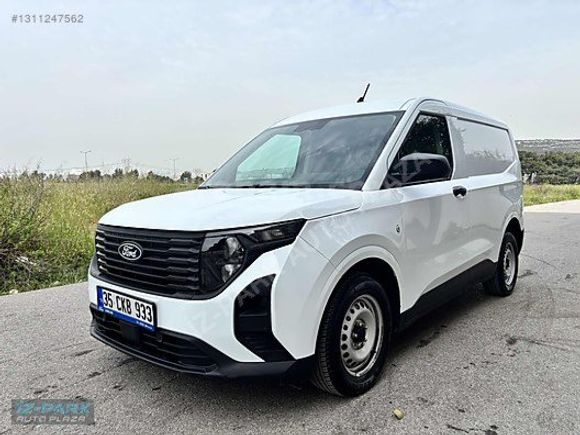 İZ-PARK AUTO 2025 TRANSİT COURİER 1.5 TREND .13.000 HATASIZ KDV