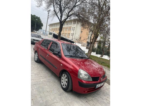 Sahibinden Renault Clio 1.4 Authentique 2005 Model  239.000 km Kırmızı