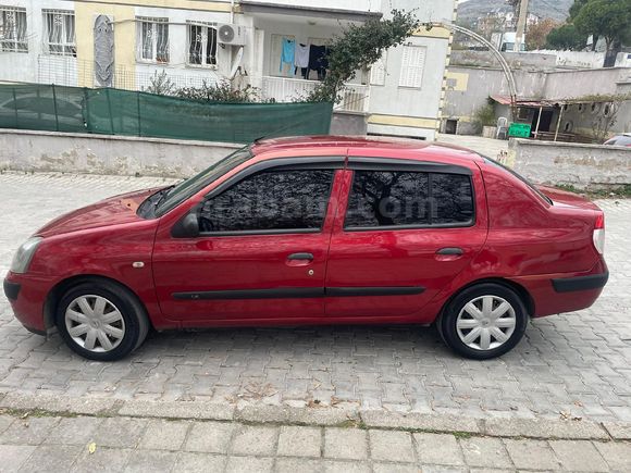 Sahibinden Renault Clio 1.4 Authentique 2005 Model  239.000 km Kırmızı
