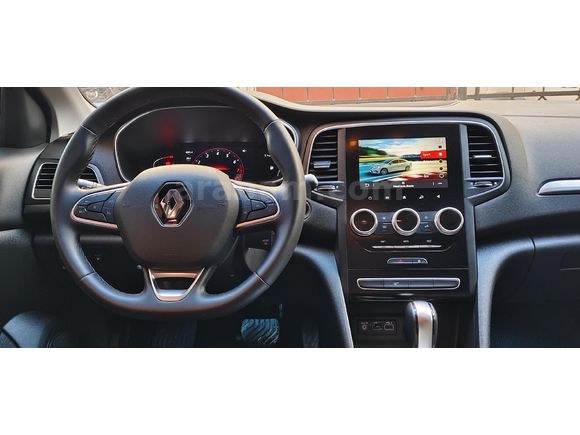 Sahibinden Renault Megane 1.3 TCe Touch 2023 Model