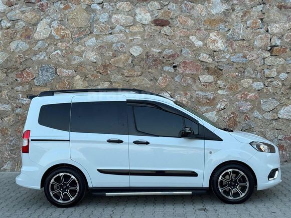 2023-HATASIZ-BOYASIZ-FORD-COURİER-TİTANYUM-PLAS-FUUL-PAKET