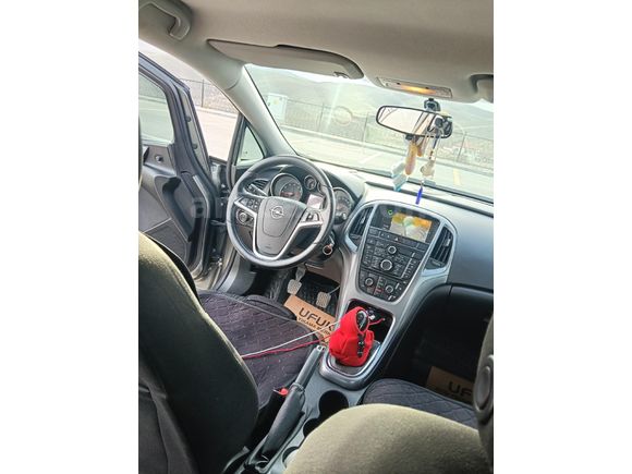 Opel Astra 2017 Edition plus l
