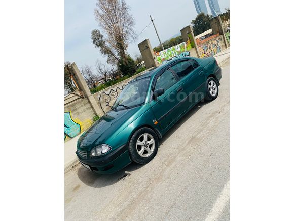 Sahibinden Toyota Avensis 2.0 Sol 1999 Model 