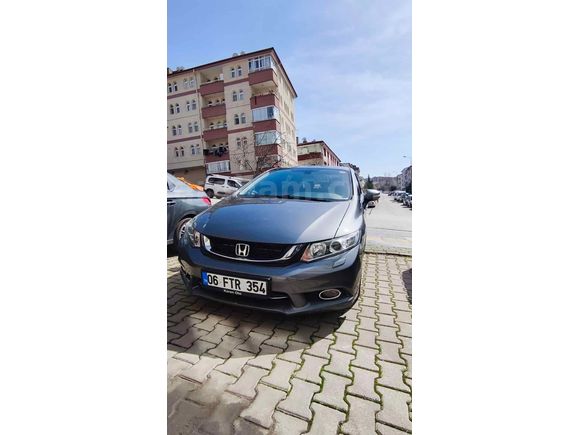 Sahibinden Honda Civic 1.6i VTEC Eco Elegance 2015 Model 