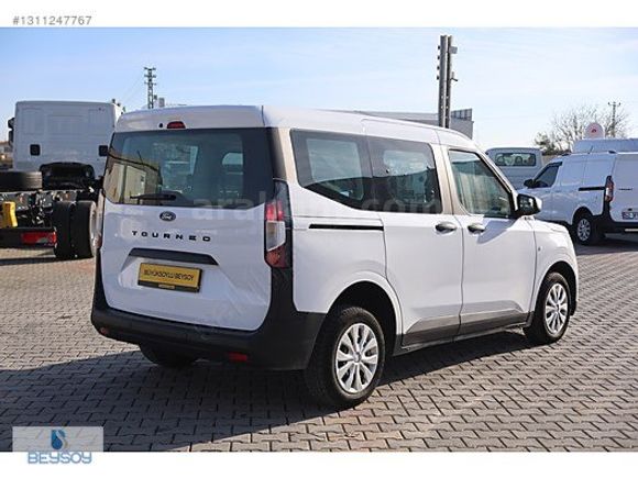 BÜYÜKSOYLU BEYSOY'DAN 2024 TOURNEO COURIER TREND 1.5 100 HP