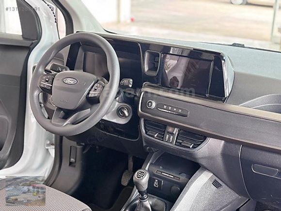ÖZKAYALAR'DAN 2024 MODEL FORD COURİER