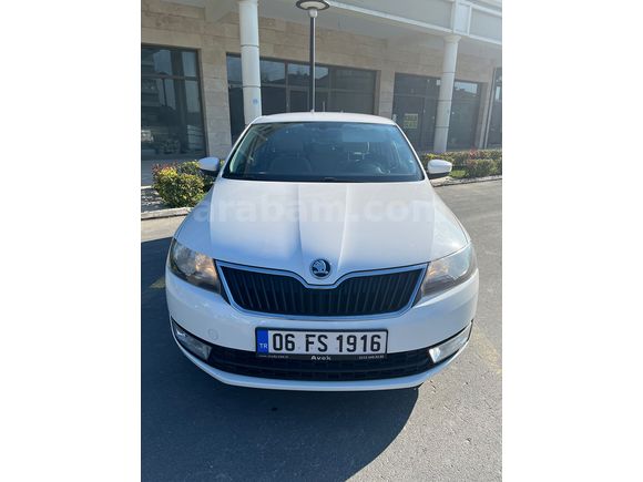 Sahibinden Skoda Rapid 1.4 TDI GreenTec Style 2015 Model 