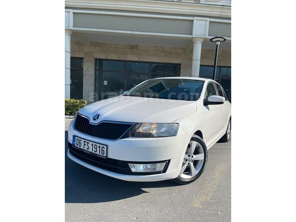Sahibinden Skoda Rapid 1.4 TDI GreenTec Style 2015 Model 