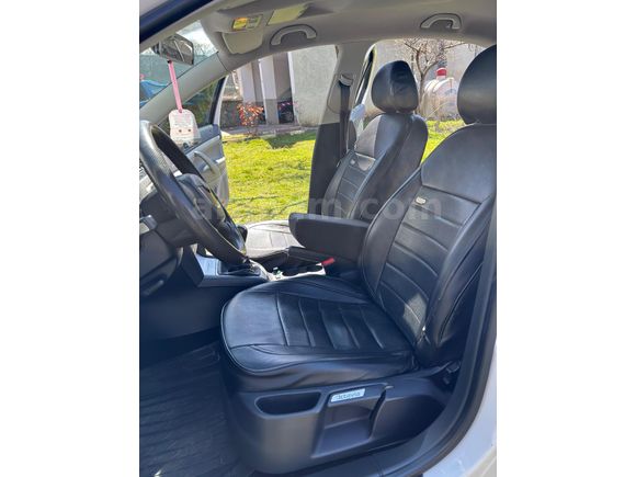 Sahibinden Skoda Octavia 1.6 TDI Ambiente 2011 Model  197.500 km Beyaz