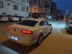 Sahibinden Volkswagen Passat 1.4 TSi BlueMotion Comfortline 2016 Model  174000 km Beyaz.r line jantlar full bakımlı 150 Bg