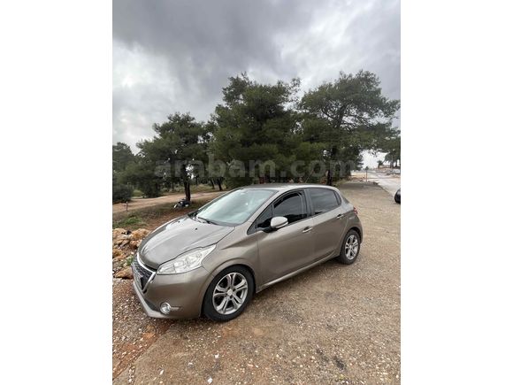 Sahibinden Peugeot 208 1.6 VTi Allure 2012 Model 
